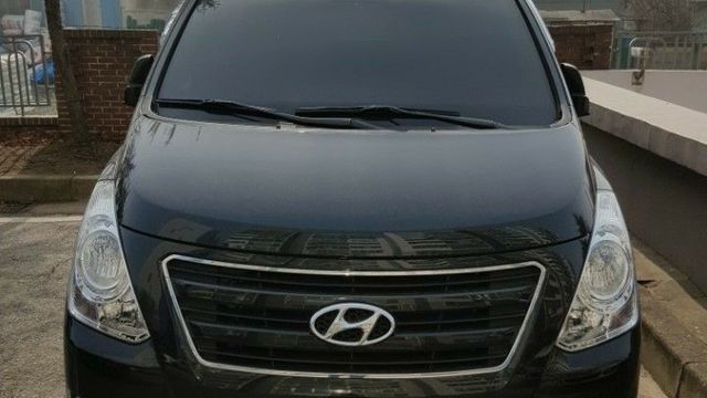 Купить микроавтобус Старекс 4wd в Москве