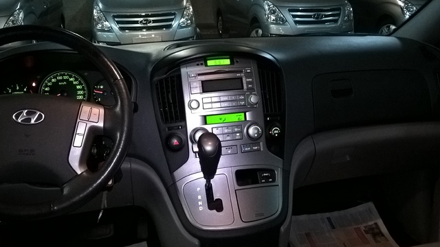 Купить Старекс 2wd максимальная комплектация 2015 г. в Москве
