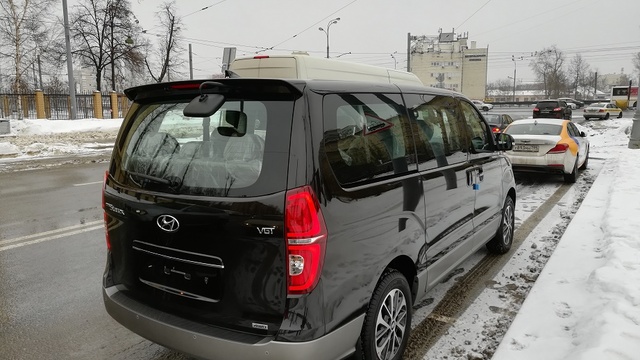 Купить микроавтобус Хендай Старекс 4wd в Москве 2019 г.