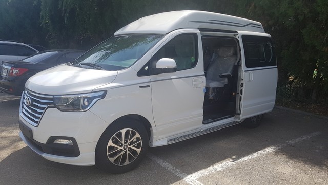 Заказать Хенда Старекс URBAN LIMOUSINE 4wd в Москве
