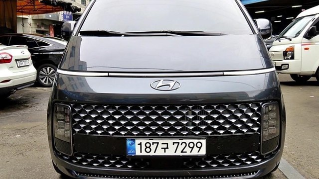 Купить ⁠⁠⁠⁠Hyundai Staria ⁠⁠Lounge INSPIRATION 2021 полный привод в Москве