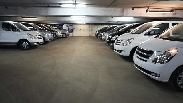 Купить Старекс 4wd салон-трансформер 2015 г. в Москве