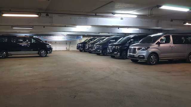 Купить микроавтобус Хюндай Старекс 4wd в Москве