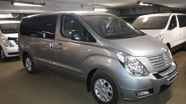 Купить Старекс 2wd максимальная комплектация 2015 г. в Москве