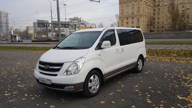 Микроавтобус Хундай Старекс в Москве