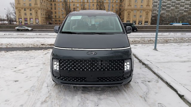 Купить ⁠⁠⁠⁠Hyundai Staria ⁠⁠Lounge INSPIRATION 2022 полный привод в Москве